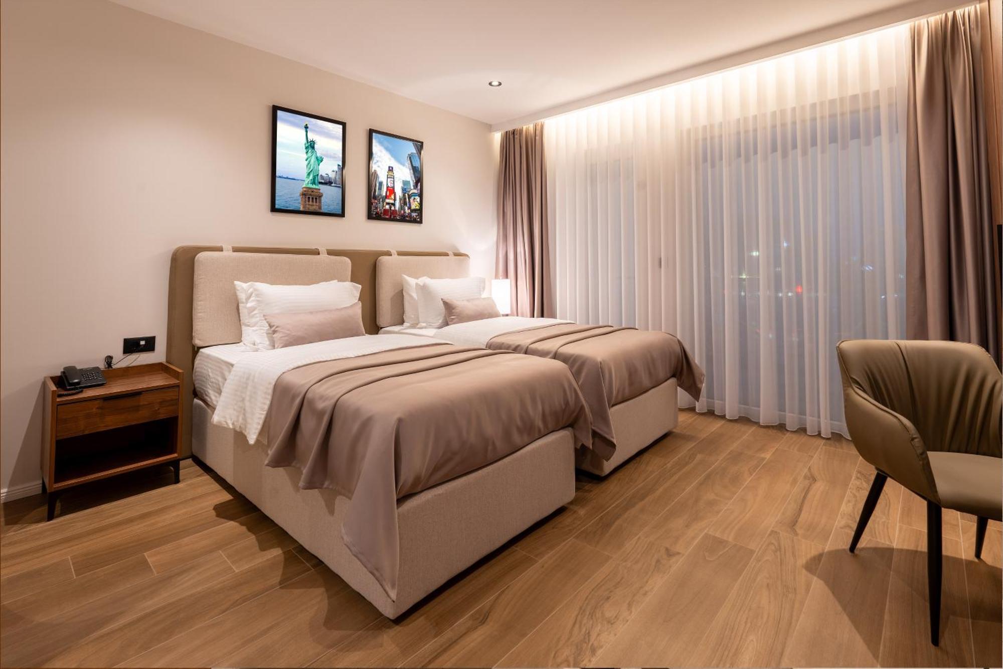 Ruby Hotel Prishtina Pristina Exterior photo